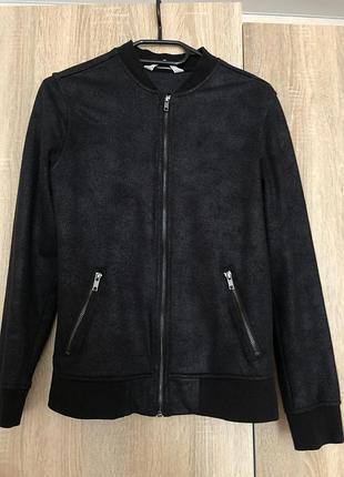 Бомбер кофта