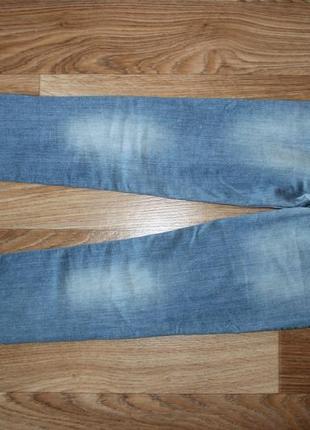 Голубые джинсы, размер s, 42 на высокую девушку2 фото