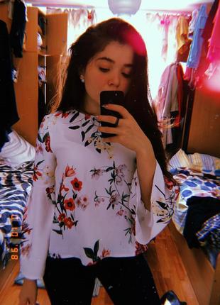 Блуза с цветочным принтом5 фото