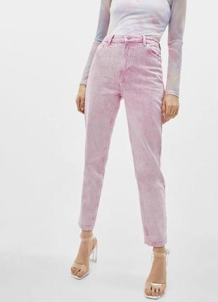 Джинсы розовые /пудра mom bershka р.22