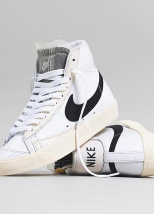 Крутые оригинальные кроссовки nike blazer mid 77 barcode8 фото