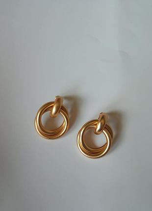 Модные серьги, сережки