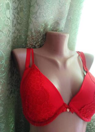 Бюстгальтер