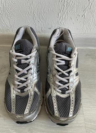 Кроссовки nike