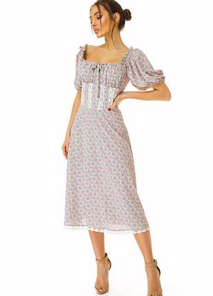 Новое потрясающее платье zuhvala! цветы прованс+шикарное кружево!