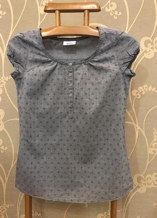 Дуже гарна і стильна брендовий блузка..100% коттон 19.