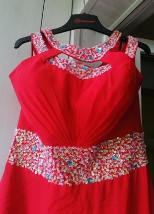 Шикарное новое платье расшито бисером  16размера2 фото