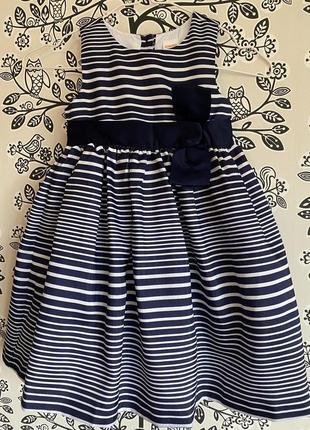 В наличии 2шт 💕 шикарное платье с подьюпниками gymboree 5t