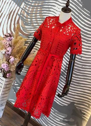 Женское красное нарядное платье