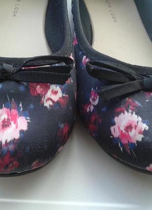 Балетки new look квітковий принт