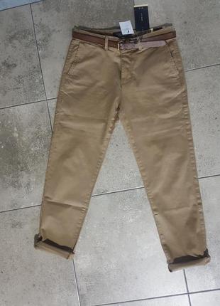 Штани чіноси