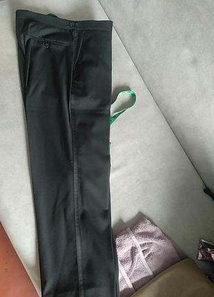 Штани шикарні