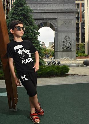 Літній костюм