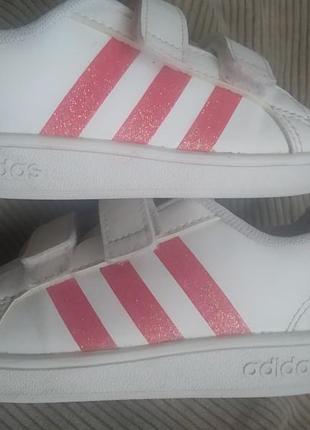 Детские кроосовки,,adidas" оригинал