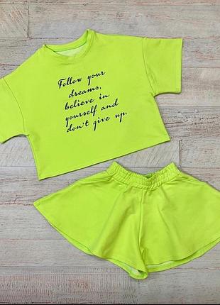 Костюм на дівчинку