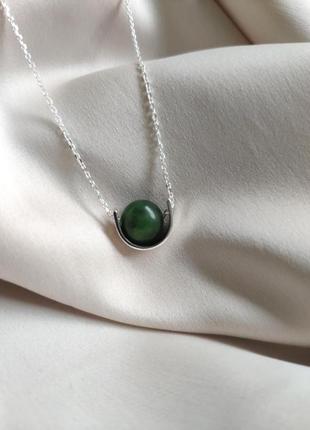 Срібне кольє з нефритом