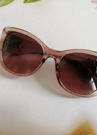 Эксклюзивные брендовые розовые солнцезащитные женские очки2 фото