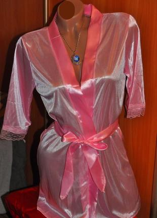 Нежный розовый сексуальный халатик с кружевом на манжетах с пояском и трусиками