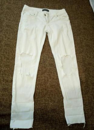 Рваные джинсы тонкие на лето2 фото
