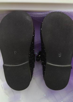 Нарядные черные с блестками и сердечками туфельки на принцессу/детские туфли7 фото