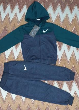 Качественный спортивный костюм nike