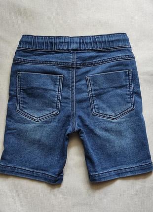 Классные джинсовые шорты на 4-5 лет2 фото