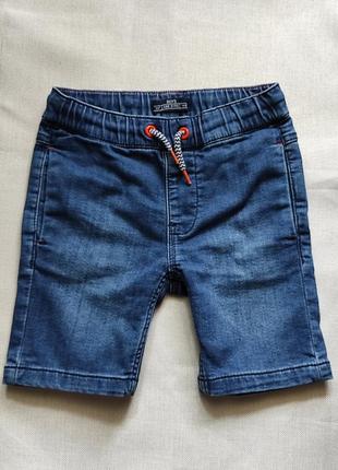 Классные джинсовые шорты на 4-5 лет6 фото