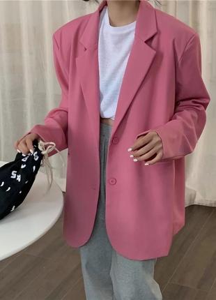 Шикарный модный розовый пиджак тренд сезона маст хев6 фото