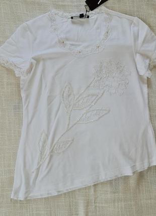 Новая футболка вышита бисером vento