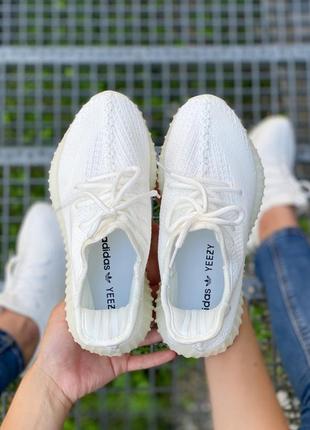Женские белые кроссовки adidas yeezy boost 350 cream white, кроссовки адидас, летние лёгкие кросы