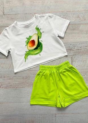 Літній костюм на дівчинку