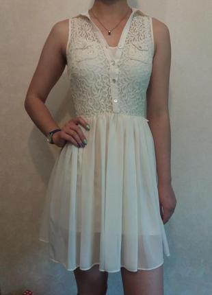 Пишне біле плаття святкове плаття літнє.