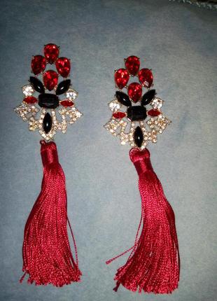 Шикарні довгі сережки
