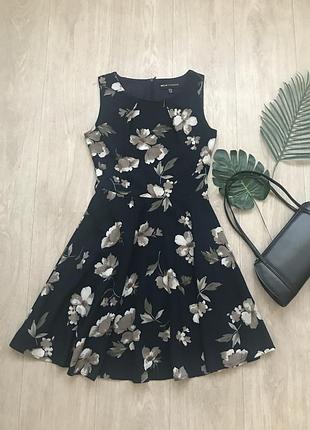 Гарне плаття молодіжне у кольорах 8 розміру