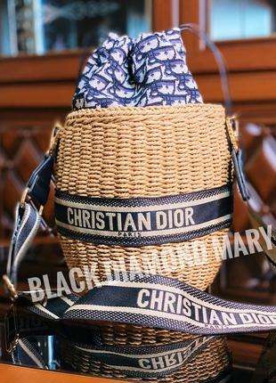 Пляжная плетеная сумочка на море на лето сумка соломенная брендовая бочечка