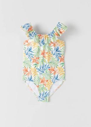 Zara купальник сдельный в цветы  6-7 лет 116 см  новый