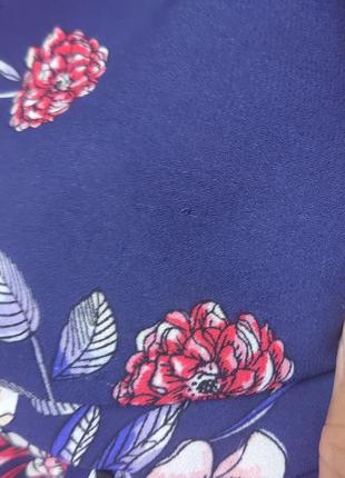 Нежная  шифоновая блузка в цветочный принт6 фото