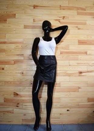 Спідниця з натуральної шкіри.