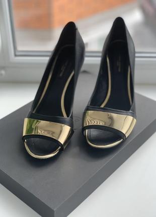 Жіночі туфлі луї витттон з відкритим носком жіноче взуття