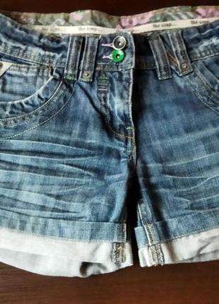 Короткі джинсові шорти "next" р. 464 фото