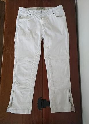Укорочені білі джинси karen millen