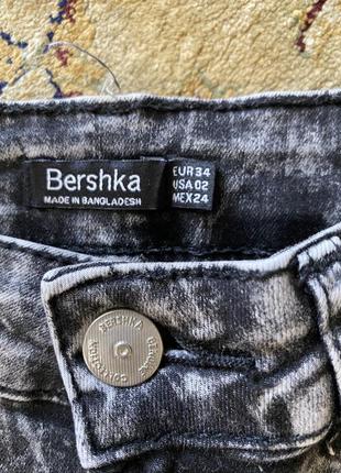 Высокие джинсовые вареные шорты bershka бриджи велосипедки7 фото