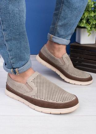 Стильные серые мужские туфли мокасины с перфорацией летние