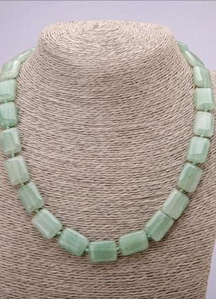 Намисто з натурального каменю нефрит