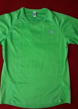 Легка спортивна дихаюча футболка kalenji