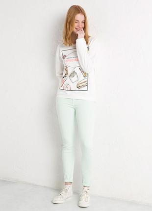 Мятные джинсы скинни  на высокой талии pull&bear