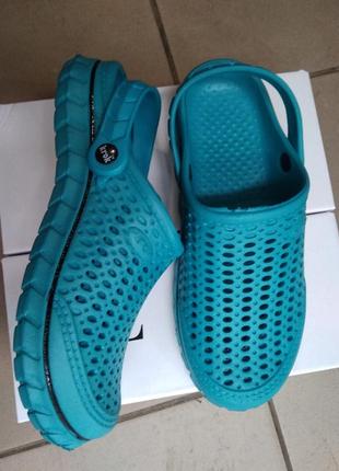 Жіночі сабо в стилі crocs , крокси