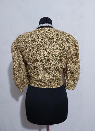 Красивенная укороченая блуза с обьемными рукавами5 фото