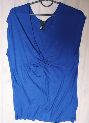 Красивая блуза футболка, електрик