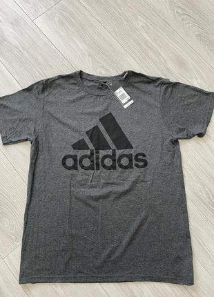 Футболка adidas